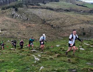 Kobaz Koba Trail mendi lasterketarako dortsala - 15K
