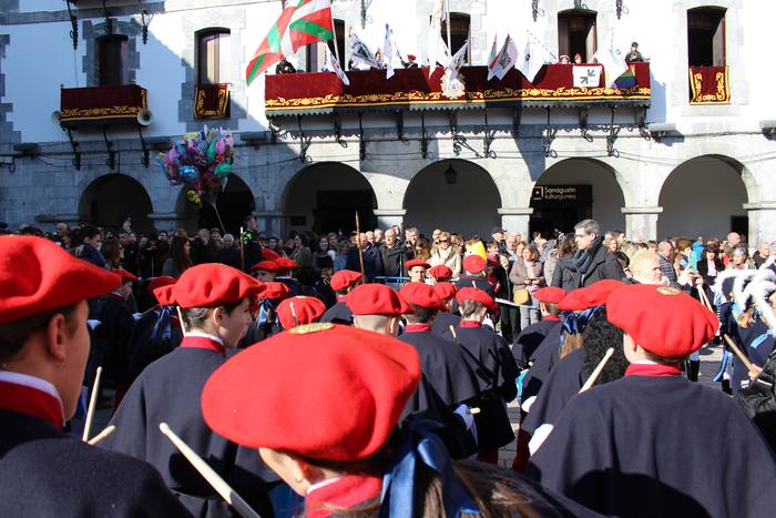 Gogoz joko dut danborra