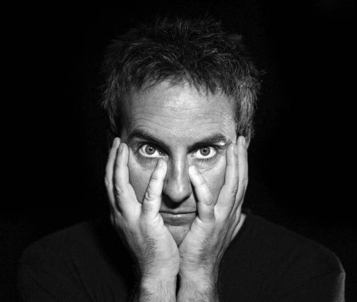 "Harrigarria da jendeak ez jakitea nor izan zen Elbira Zipitria"