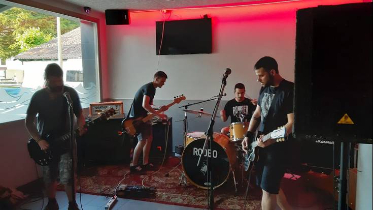 IV. Adiskidefest musika jaialdia izango da larunbatean Aizarnazabalen