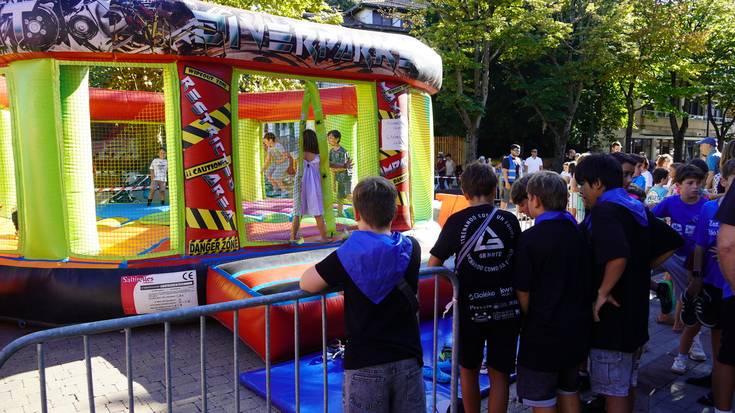 Jostari ekin diote Kuadrilla Egunari