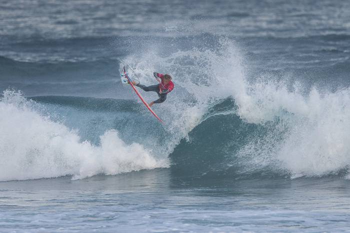 90 surflari inguruk eman dute izena dagoeneko Cabreiroa Pro Zarautzen aritzeko