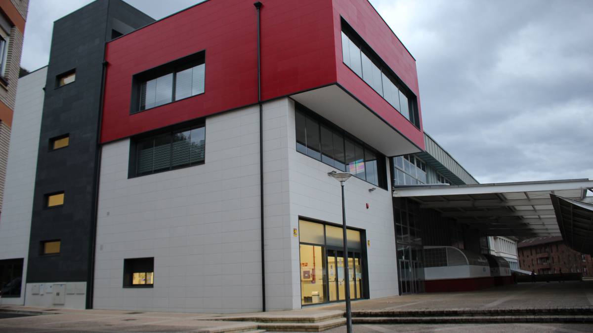 Kiroldegiko harreran ordezkapenak betetzeko lan poltsa osatuko du udalak