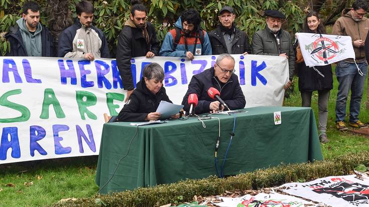 Euskal Herria Bizirik sortu dute hainbat eragilek "makroproiektuen inposaketari aurre egiteko"