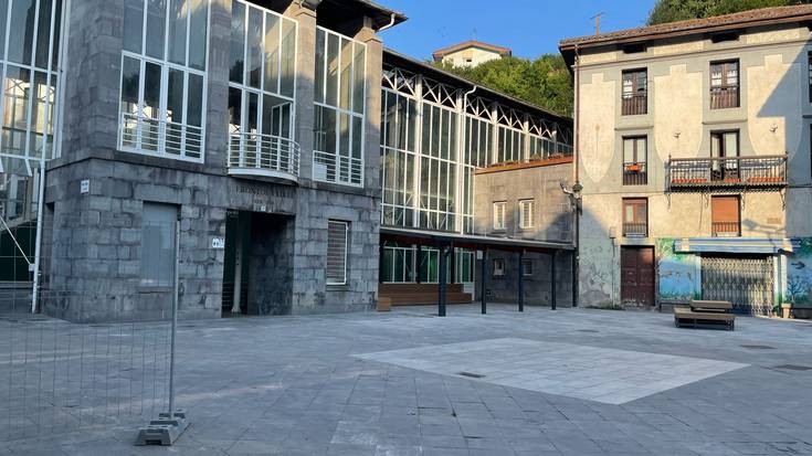 Bukatzear dituzte Frontoi Txikiko ondoko eremua berritzeko lanak