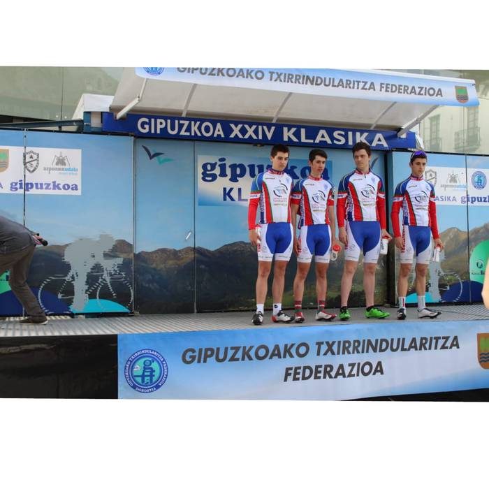 Txirrindulari juniorren emaitza onak Gipuzkoako XXIV. Klasikan