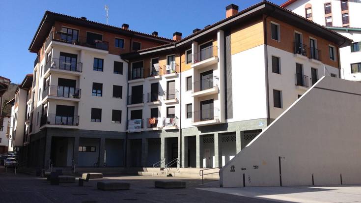 Zumaiako etxebizitzen alokairu prezioak legez mugatuta egongo dira bihartik