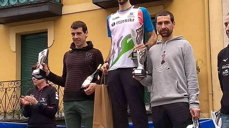 Juanjo Berazierto hirugarren Beasaingo lasterketan