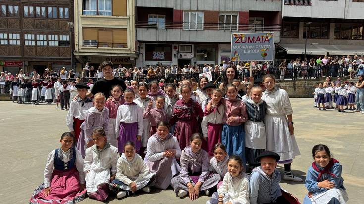 Beasainen dantzan, Zumaian egingo duten Dantzari Txiki egunaren atarian
