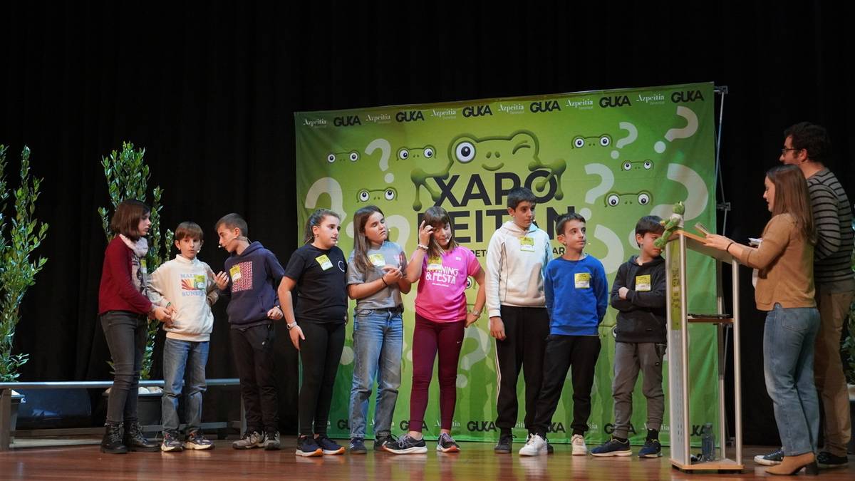 Azpeitiartasuna eta jakinduria, jokoan