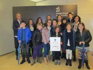 Eskola jasangarriaren ziurtagiria jaso du Maria eta Jose ikastetxeak