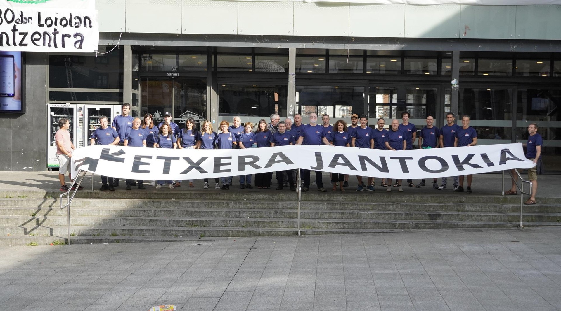 Etxera jantokian afariak emango dituzte datozen hiru egunetan