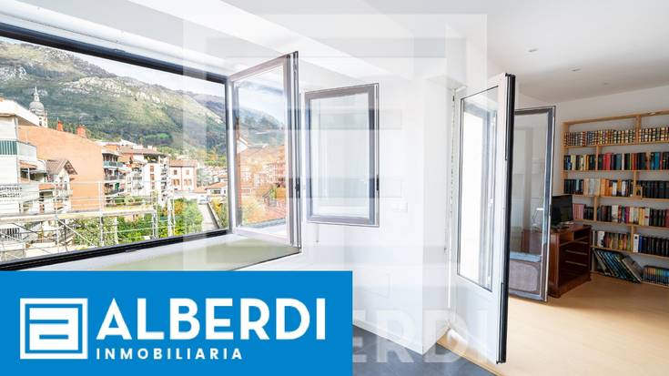 Alberdi Inmobiliaria: San Martin kalean etxebizitza salgai