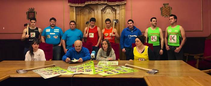 Protagonistak prest, bihar Azpeitian jokatuko diren herri kirol finaletarako