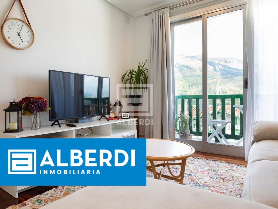 Alberdi Inmobiliaria: eraberritutako etxebizitza San Martin auzoan