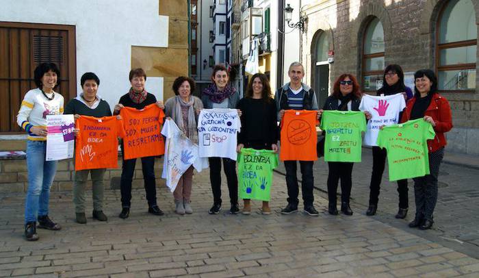 Indarkeria matxistaren aurka Zumaia kolorez jantziko dute