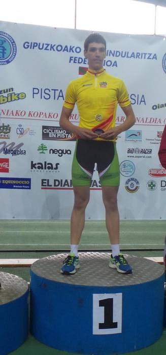 Gorka Etxabe txirrindulariak Jira-Bira Cycling taldean jarraituko du datorren denboraldian