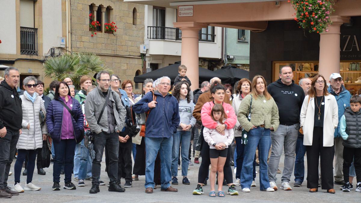 Iritsi da euskarari ahoa eta belarria eskaintzeko unea