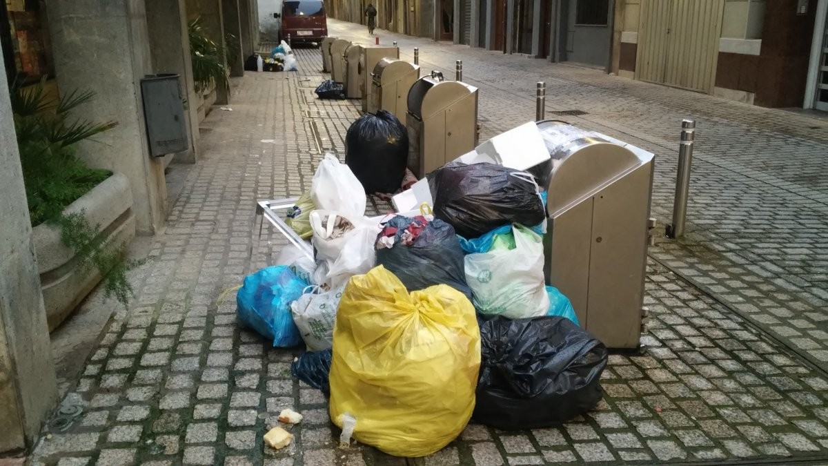 Zaborrak kalean, herritar baten kexa