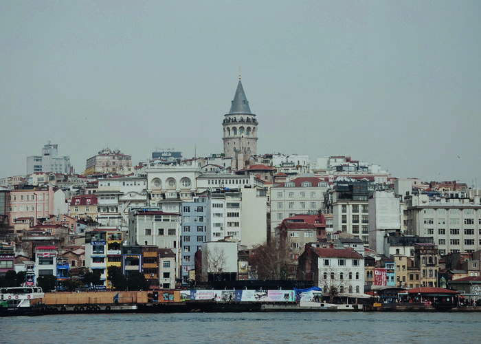 Bidaiatzeak dakarrena