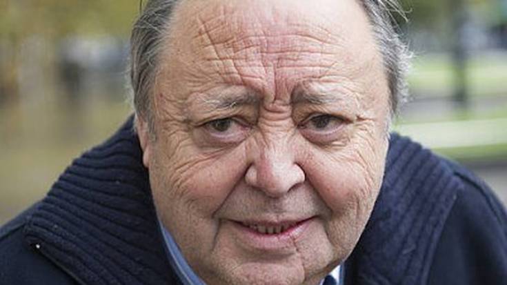 Iñaki Beobide Agirrezabalagaren senide eta lagunei doluminak adierazi dizkie udalak