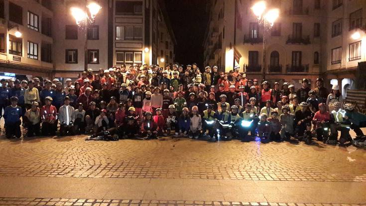 Zarautz Night Skate saioa, larunbatean