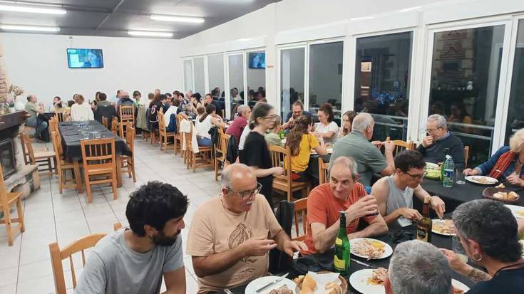 Herritar ugari elkartu dira Euskaraldiaren aitzakian Beizaman