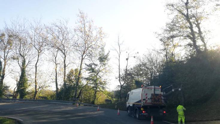 Orio eta Zarautz artean trafikoa mantsotu da, errepidean egiten ari diren mantenu lanengatik