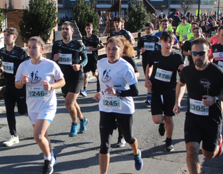 Asteartean jarriko dituzte eskuragai San Silbestrerako dortsalak, ikastolan