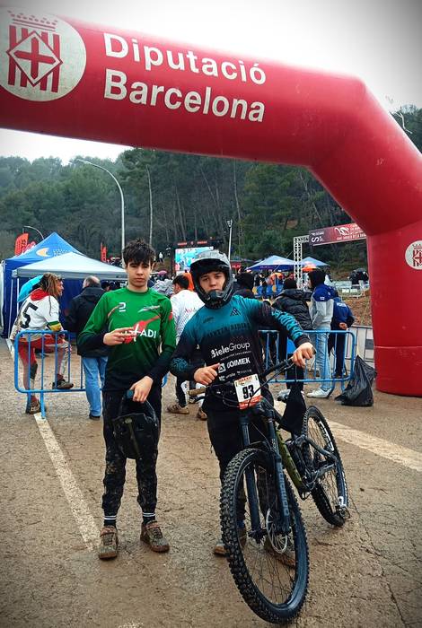 Arauntza Riders taldeko bi rider Espainiako DH Kopako lehen proban