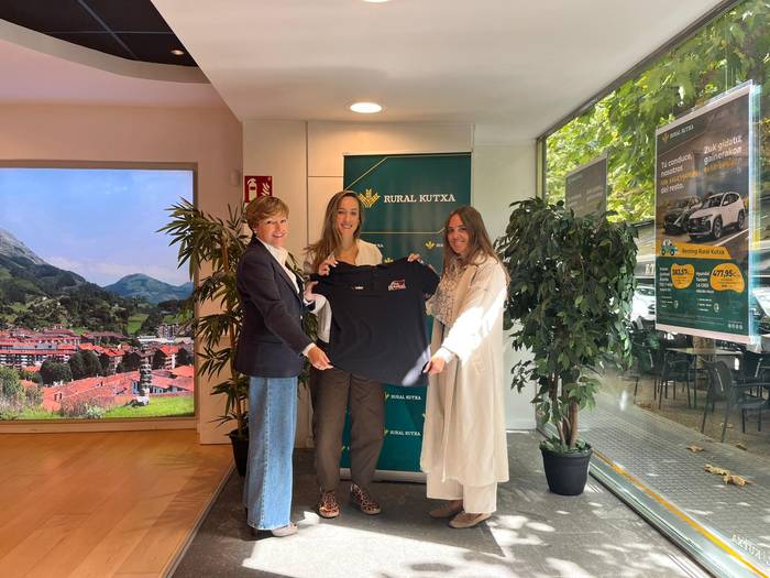 Iraurgi saskibaloi klubak eta Rural Kutxak lankidetza hitzarmena egin dute