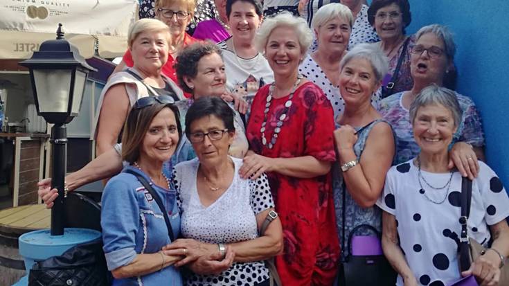 Elkanon jaiotako emakumeen urteroko bazkaria