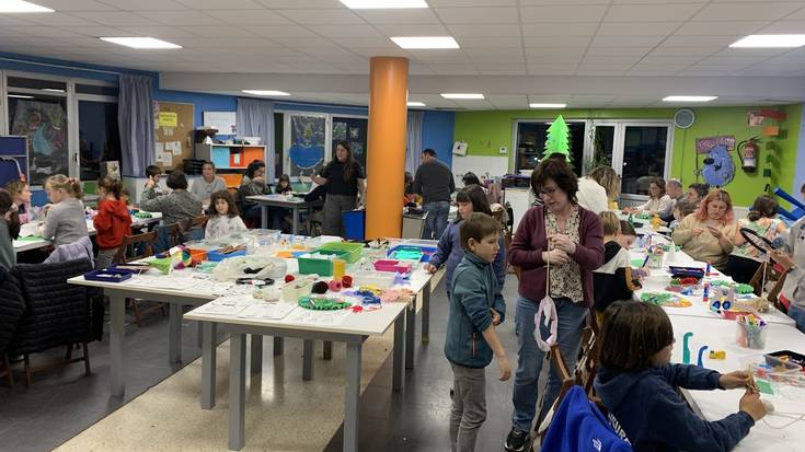 Irudimenarekin Gabonak apaintzen