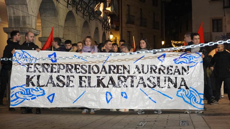 Errepresioari elkartasunarekin erantzun diote