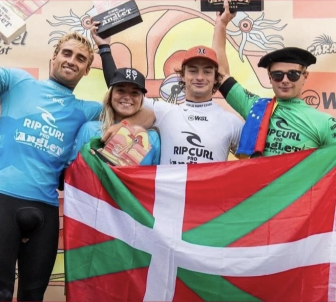 Caparica Surf Fest txapelketako final-laurdenetara sailkatu da Annete Gonzalez-Etxabarri