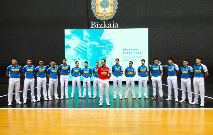 Ezkurdia-Tolosa eta Etxeberria-Zabaleta bikoteek hasiko dute eskuz binakako txapelketa, Azkoitian