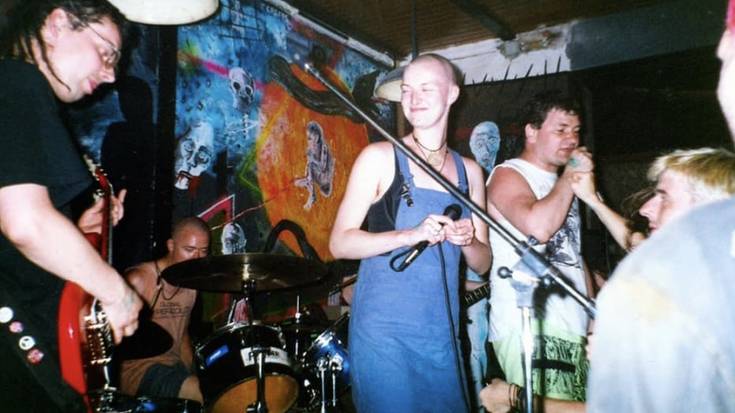 Disaffect, Agobio eta Psilocybe taldeek joko dute larunbatean Hiruputzun