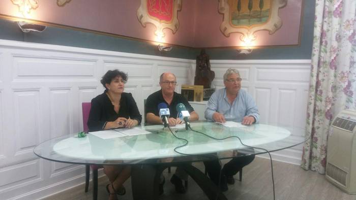 Azkoitiko Udal Gobernuak dio mankomunitatearena dela hondakinen bilketaren erantzukizun guztia