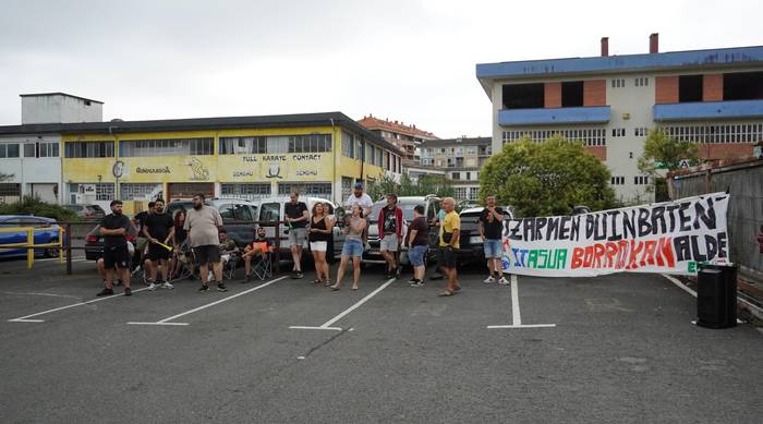 Hirugarren greba eguna dute gaur Zarauzko IATko langileek