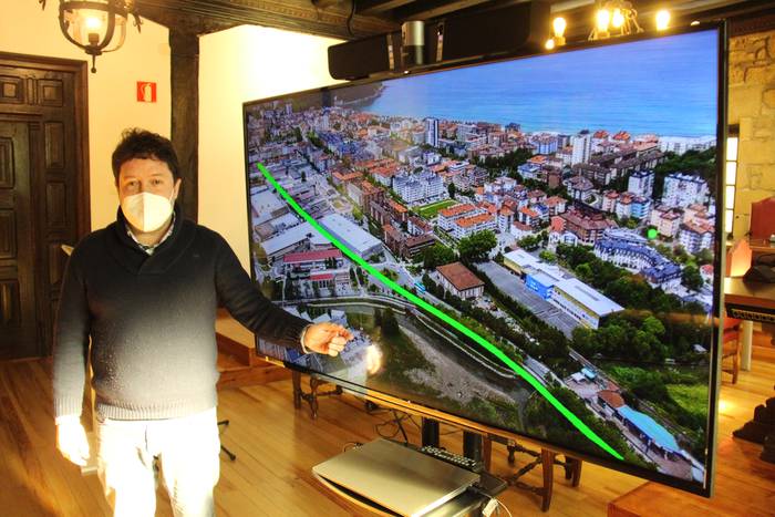 Zarauzko EAJren udal taldeak trenbidea lurperatzeko proiektu proposamena aurkeztu du