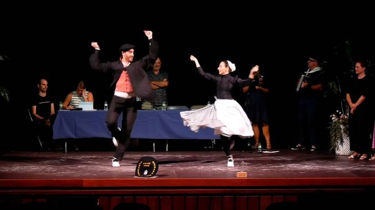 Hamar bikotek parte hartuko dute Helduen Binakako Dantza Txapelketan