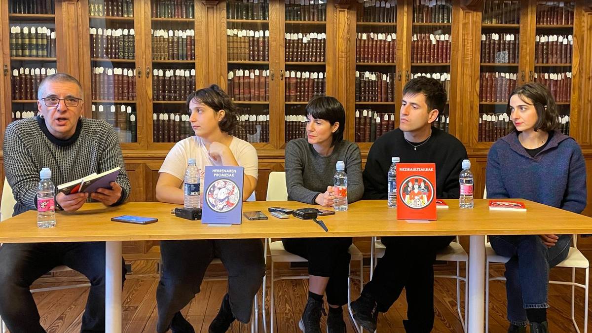 Kamikaz Kolektiboaren eta Maite Aizpuruaren antzezlan bildumak argitaratu ditu Susak