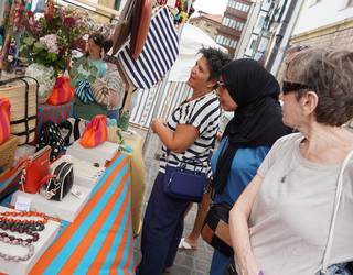 Jendearen arreta eskuratu du udako Braderie azokak