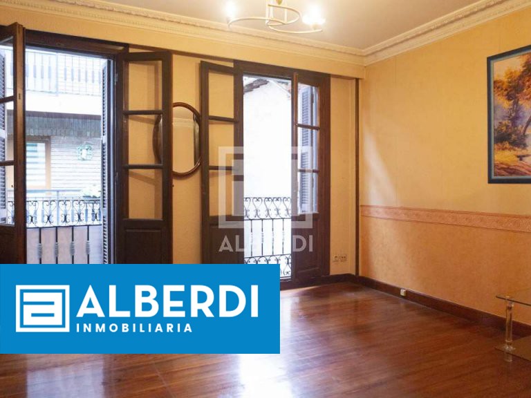 Alberdi Inmobiliaria: etxebizitza salgai Kale Nagusian