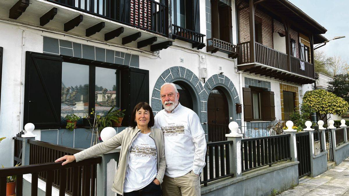 100 urteko auzoaren historia, dokumentalean bilduta