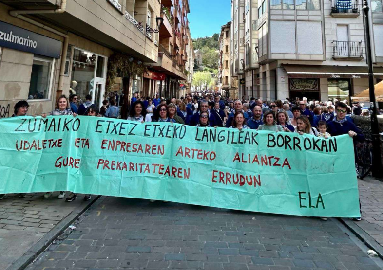 Zumaiako etxez etxeko langileek bailarako gainerako herrietakoak baino baldintza okerragoetan daudela salatu dute
