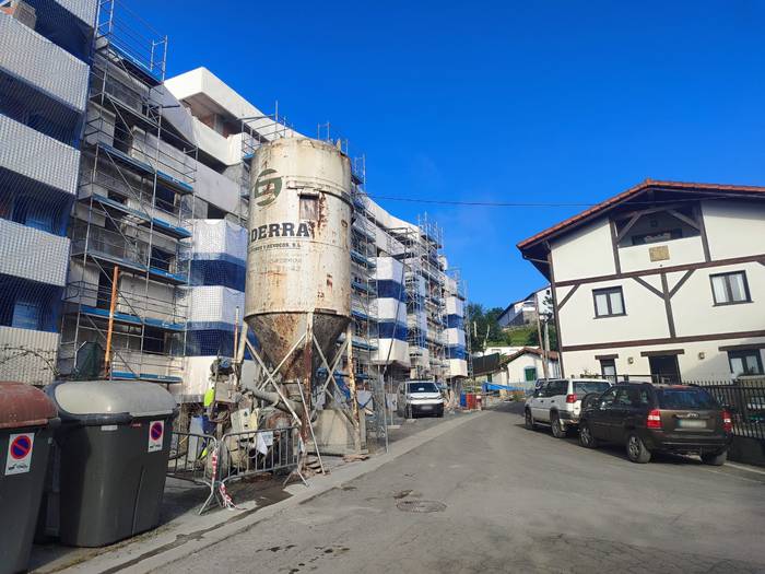 Urbanizazio lanak egiten ari dira San Martin auzoan