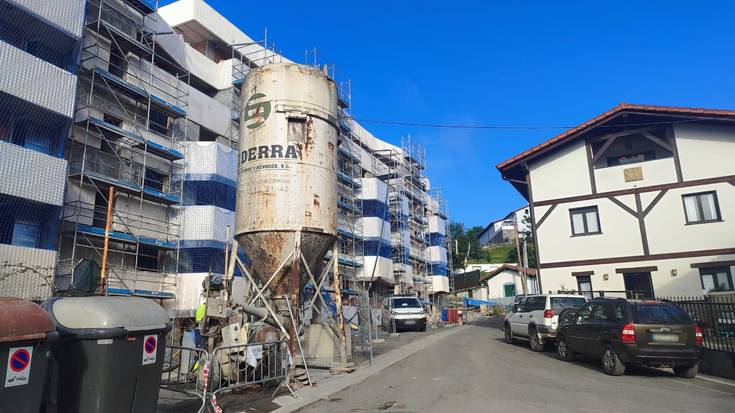 Urbanizazio lanak egiten ari dira San Martin auzoan