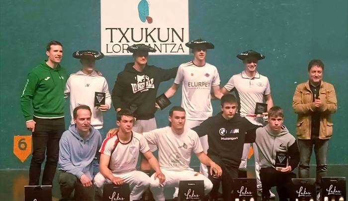 Etxabe -Antzizar eta Uriarte -Segurola, Zarauzko II. Pilota Txapelketako garaileak