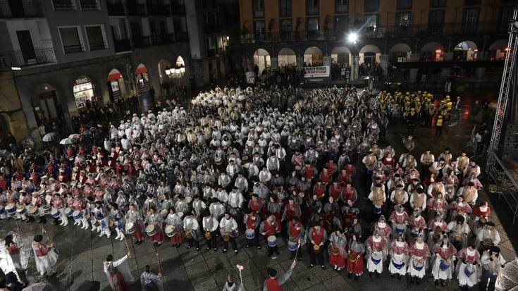 Danbor hotsen artean, giro bikaina eta euria oharkabean